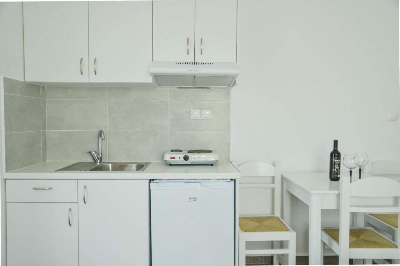 Zeras Apartments Adámasz Kültér fotó